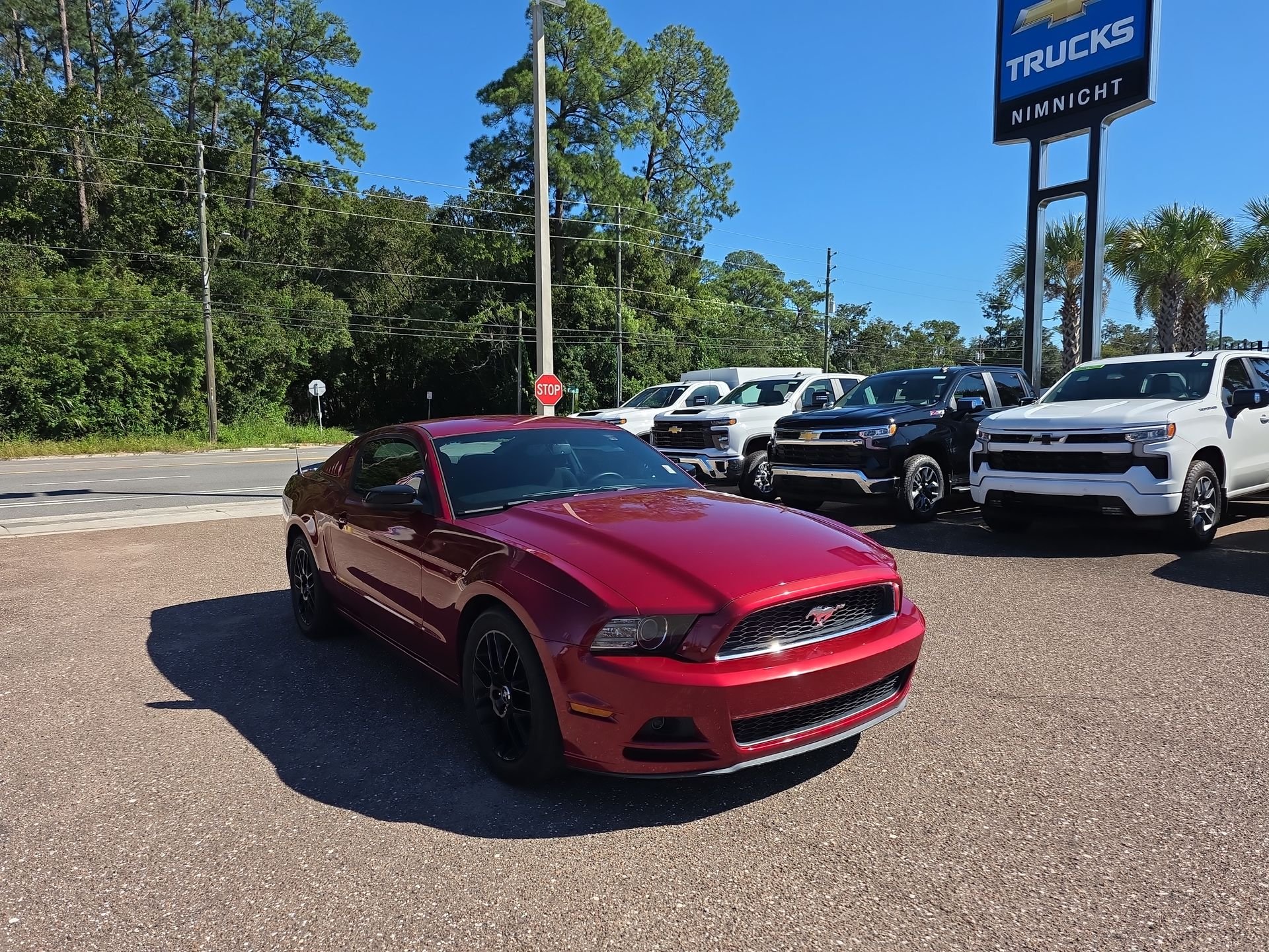 Used 2014  Ford V6 image 2