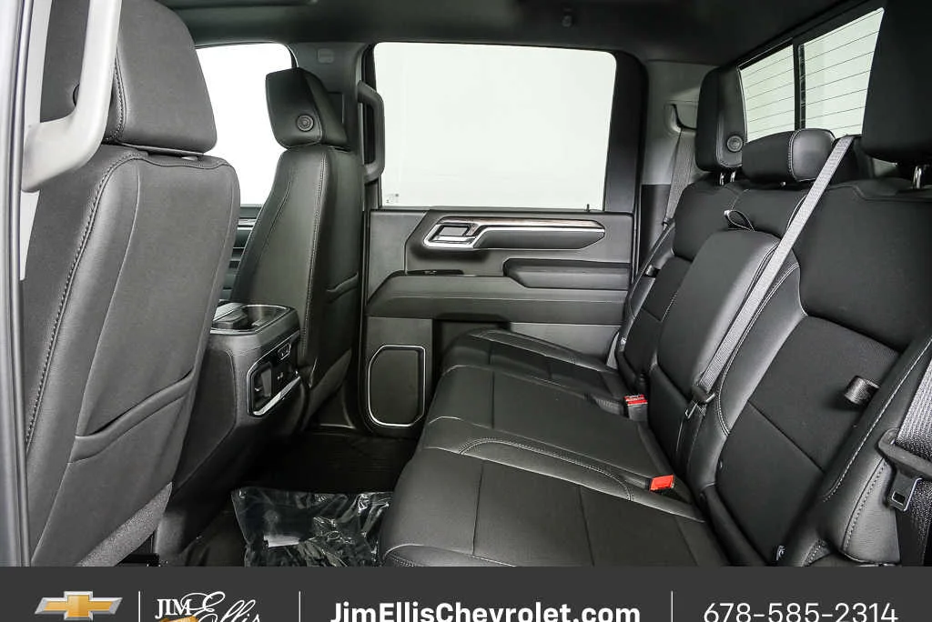 2026 Chevrolet Silverado 2500 HD LTZ - Photo 17