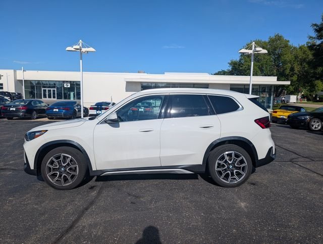 2025 BMW X1 xDrive28i's photo