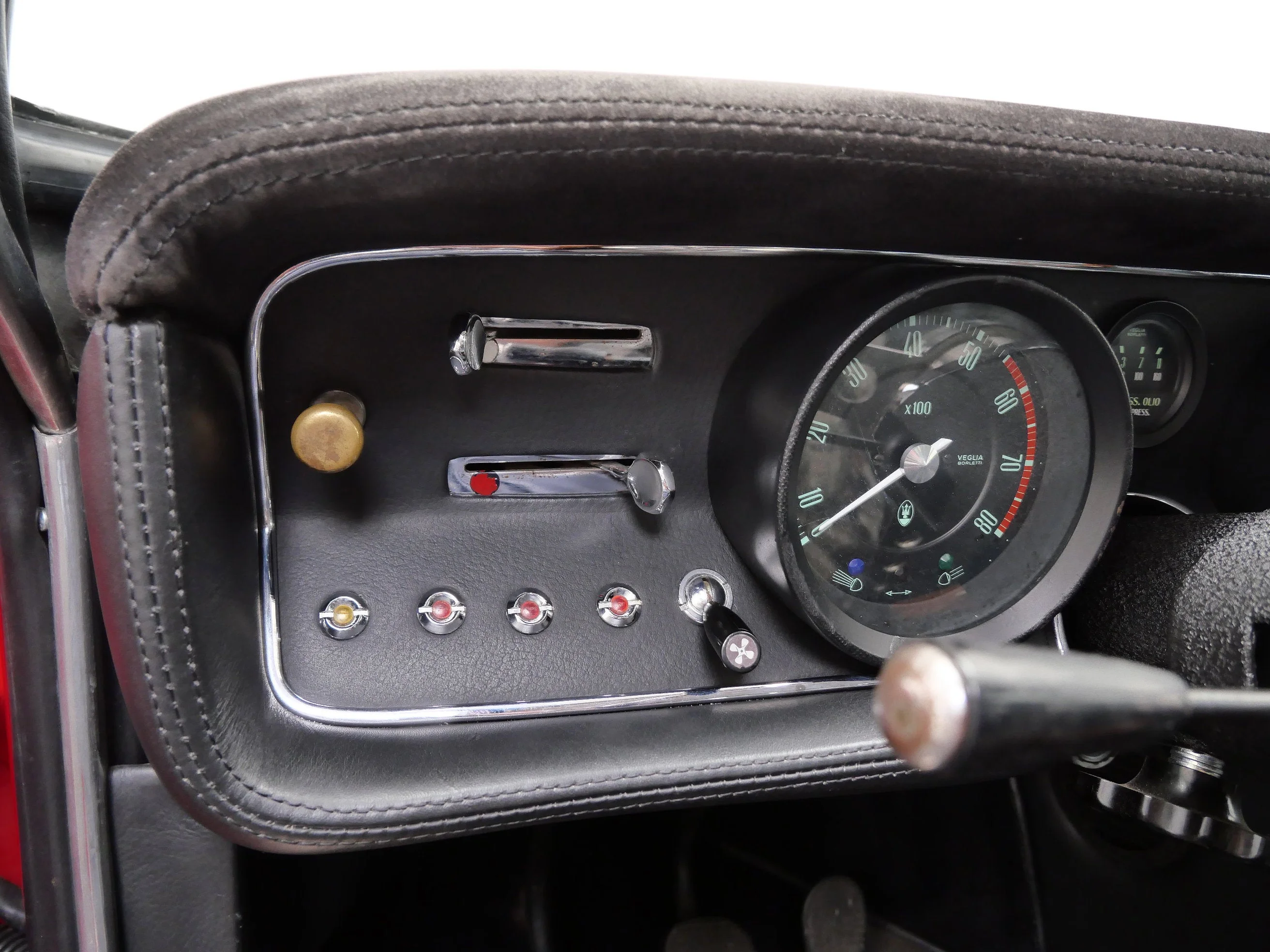 Used 1969 Red Maserati Base image 27