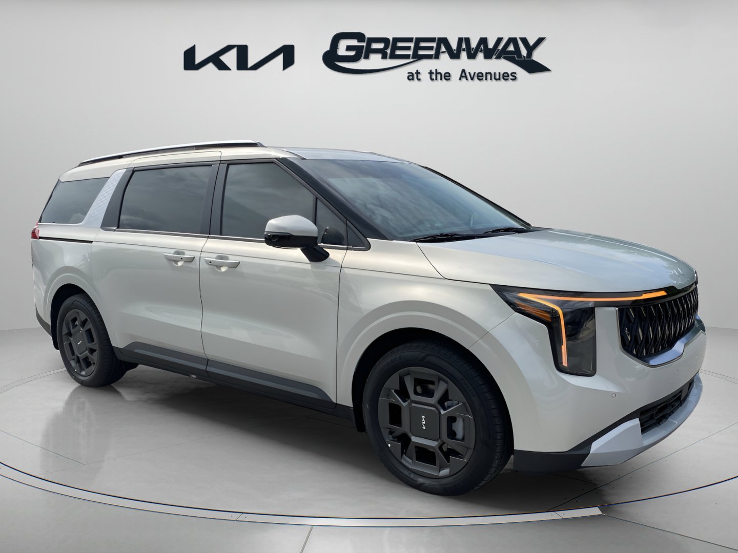 2025 Kia Sedona EX HEV's photo