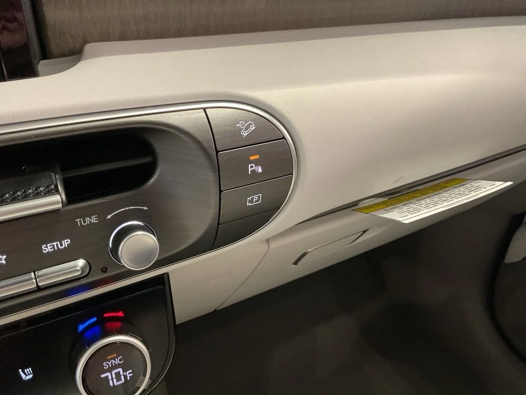 New 2026 White Hyundai SEL image 20