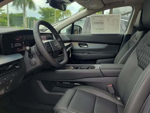 New 2027 Gun Metallic Nissan Platinum image 15