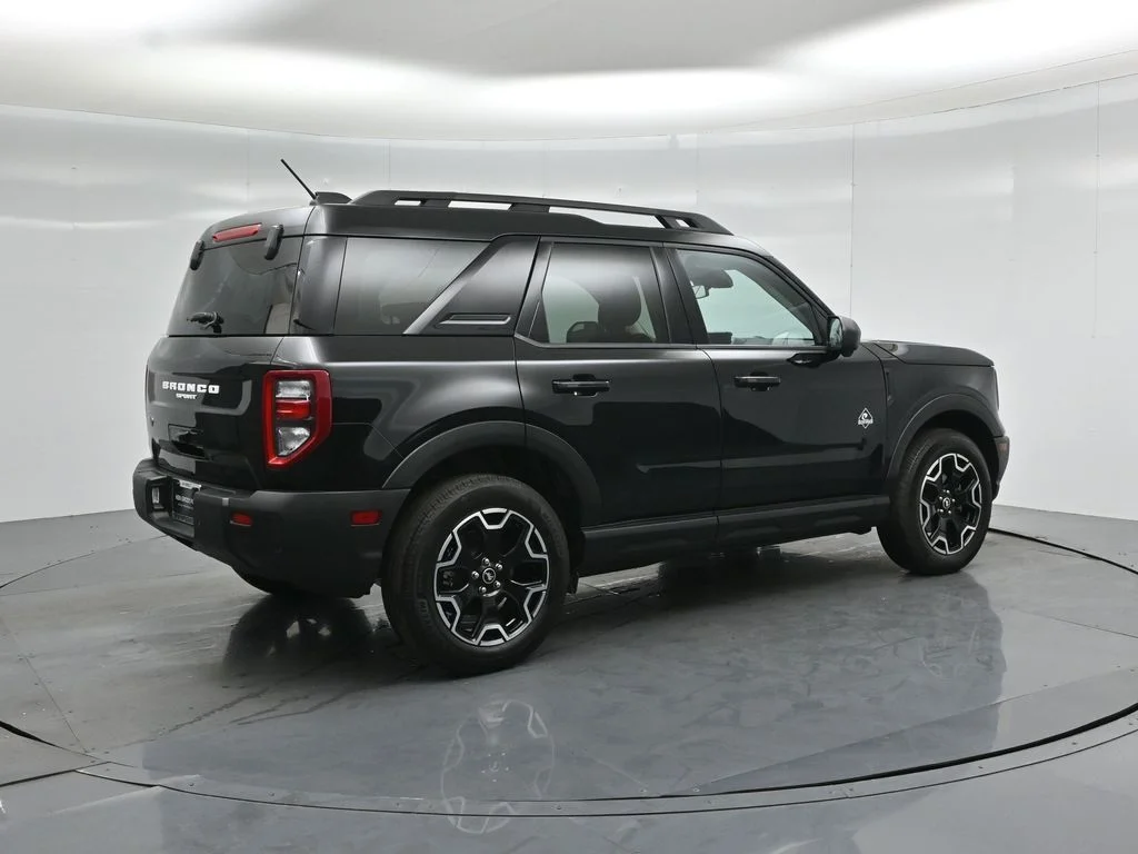 Certified Used 2025 Black Ford Outer Banks image 28
