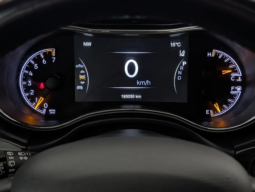 Used 2020 Black Jeep Altitude - - 4x4 - Leather Seats - Power Sunroof - Navigation & More! image 19