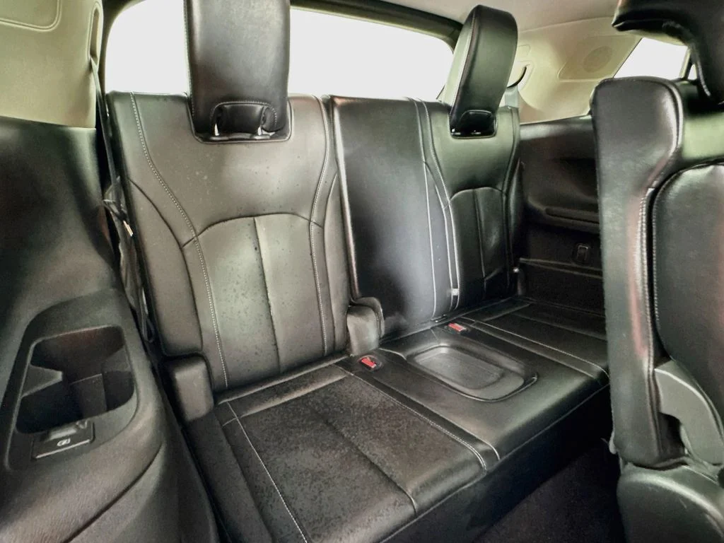 Certified Used 2023 Silver INFINITI LUXE image 35