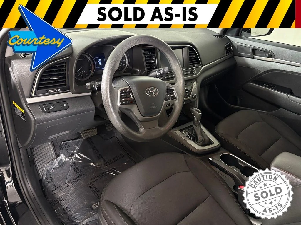 Used 2018 Black Hyundai SEL image 16