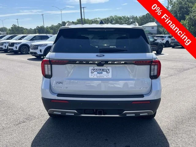 New 2026 Space White Metallic Ford Active image 3
