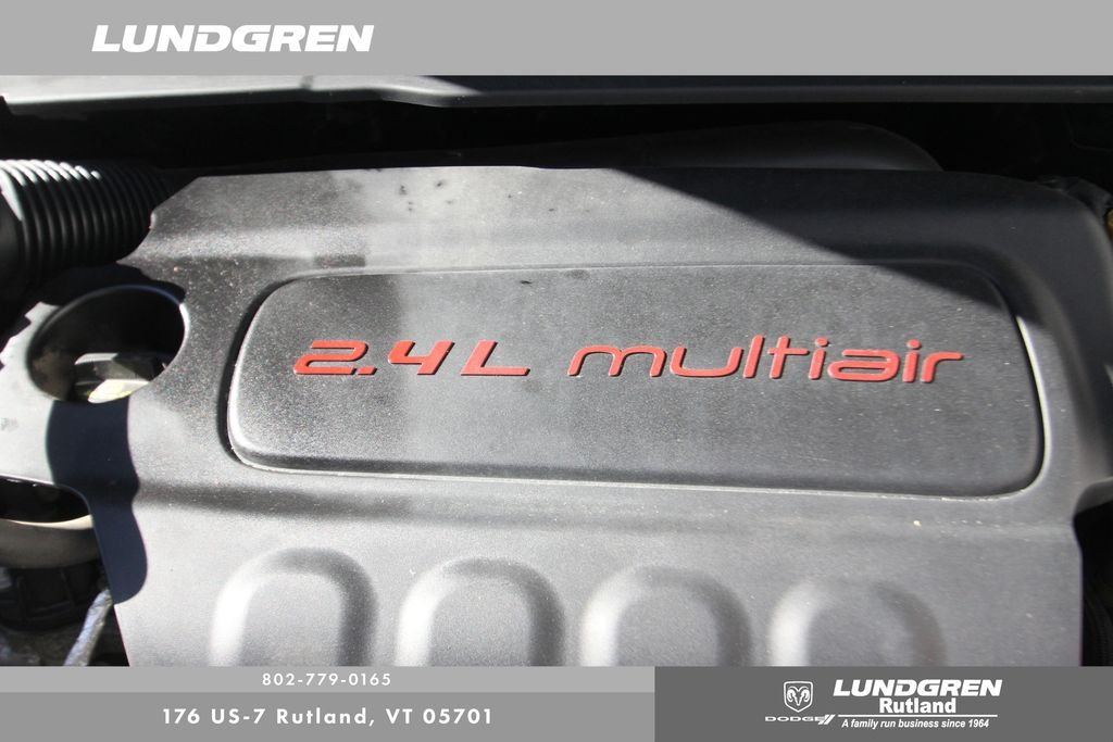 Used 2020 Green Jeep Latitude image 40
