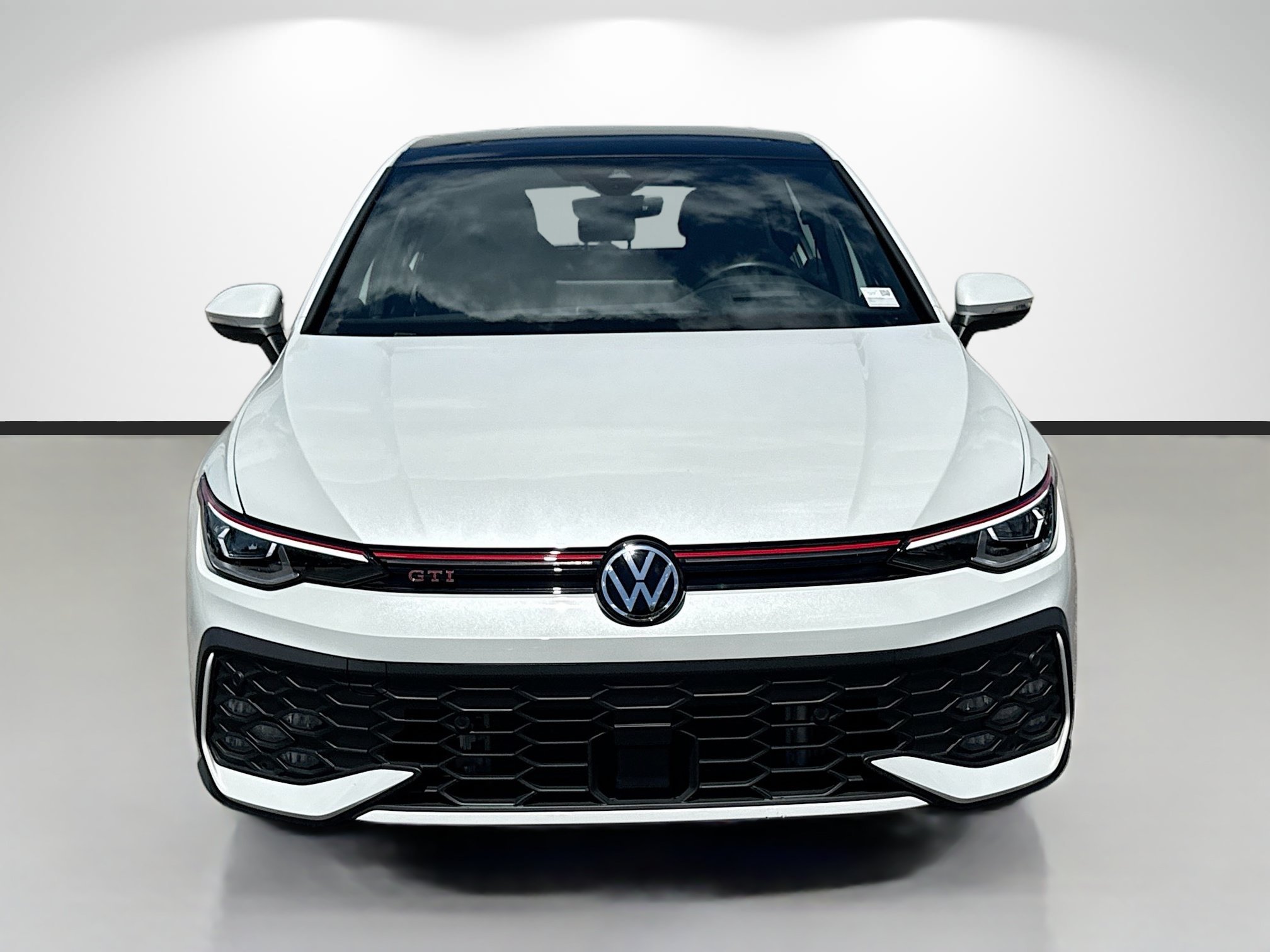 Used 2025 Opal White Pearl Volkswagen Autobahn image 8
