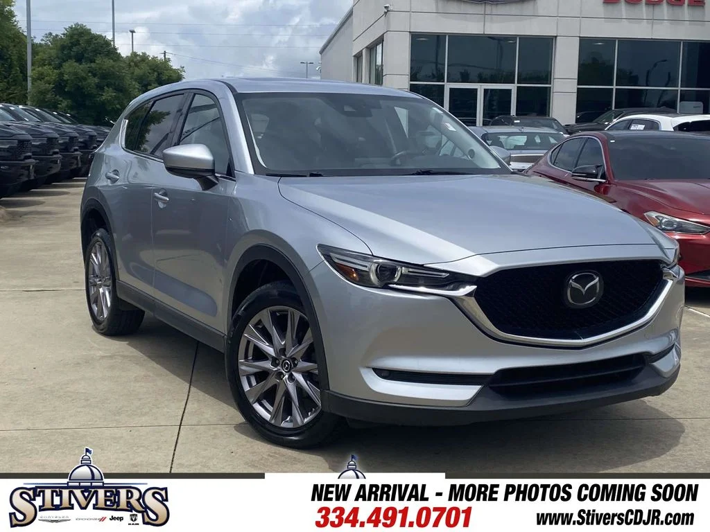 2019 Mazda CX-5 Grand Touring Auto's photo