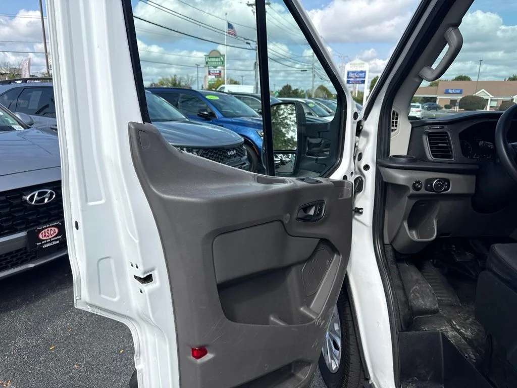 Used 2020 White Ford Base image 24