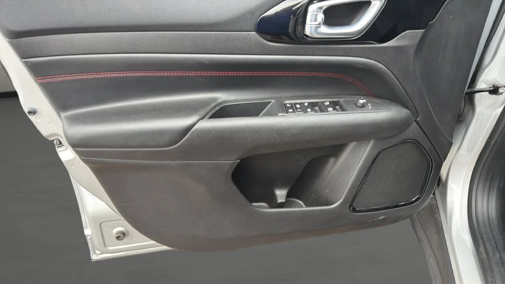 2025 Jeep Compass Trailhawk - Photo 12