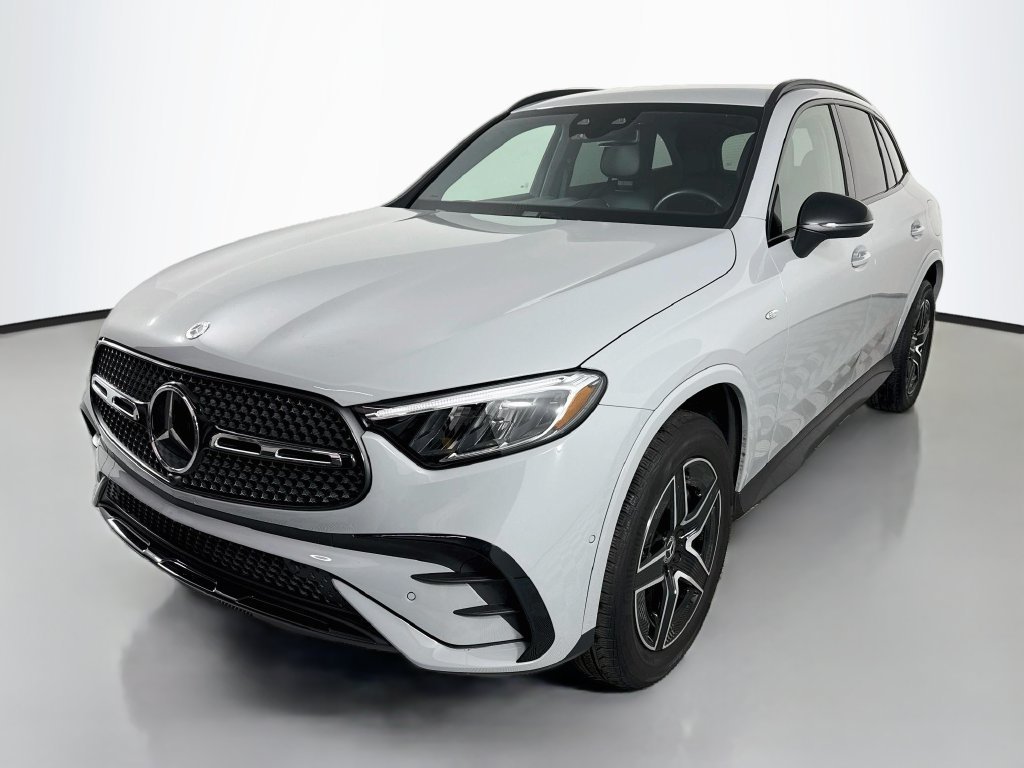 2025 Mercedes-Benz GLC