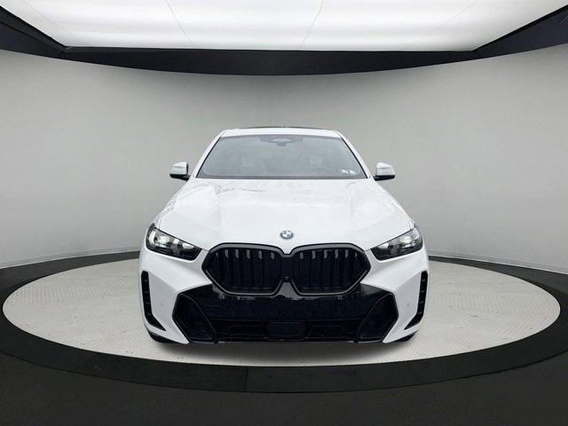 New 2027 Mineral White Metallic BMW xDrive40i image 2