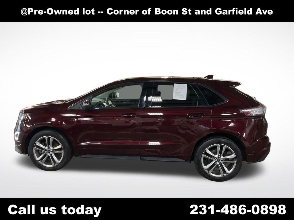 Used 2017 Red Ford Sport image 2