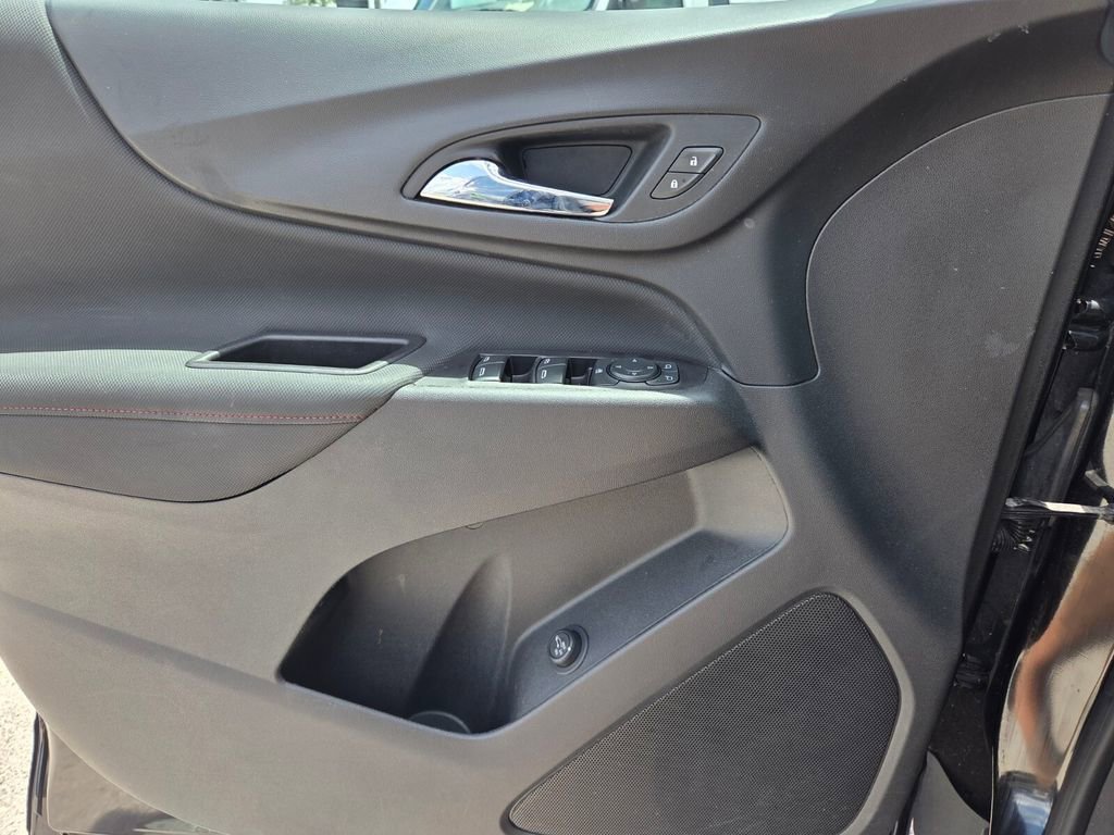 2022 Chevrolet Equinox RS - Photo 21