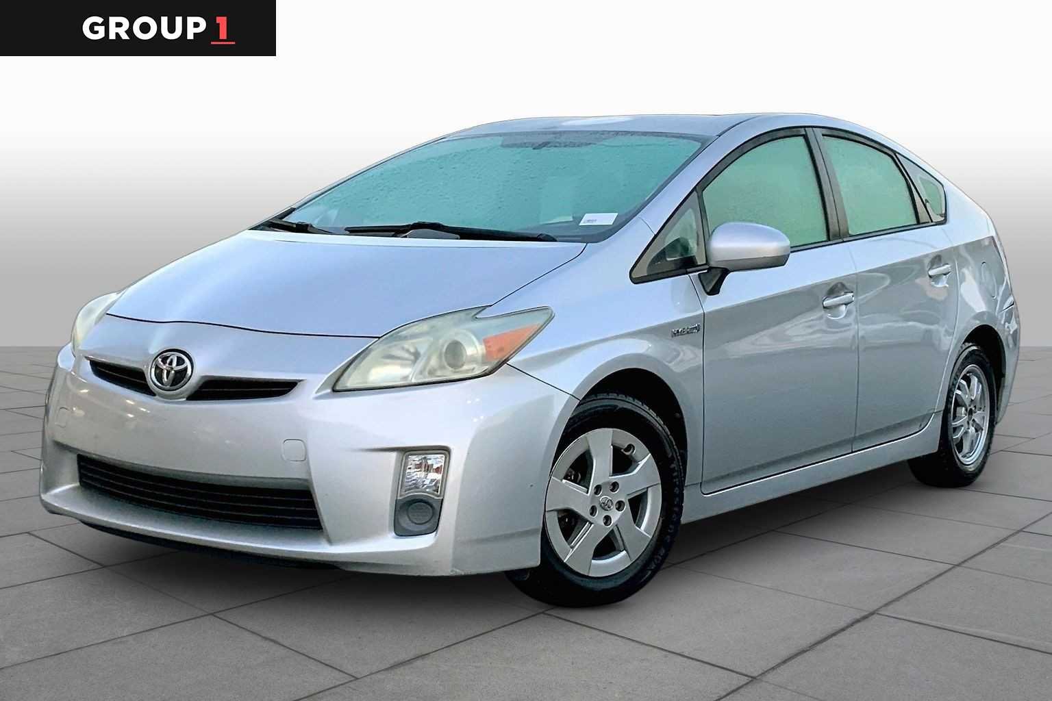 2010 Toyota Prius III