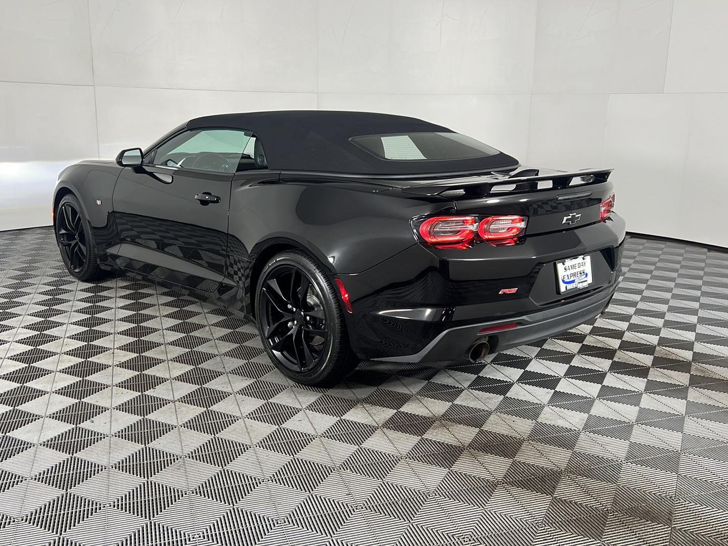 Used 2023 Black Chevrolet 1LT image 8