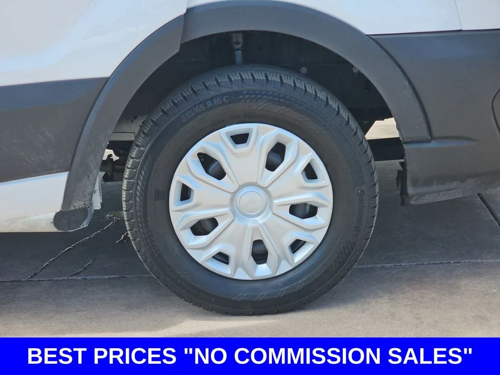 Used 2025 White Ford Base image 37