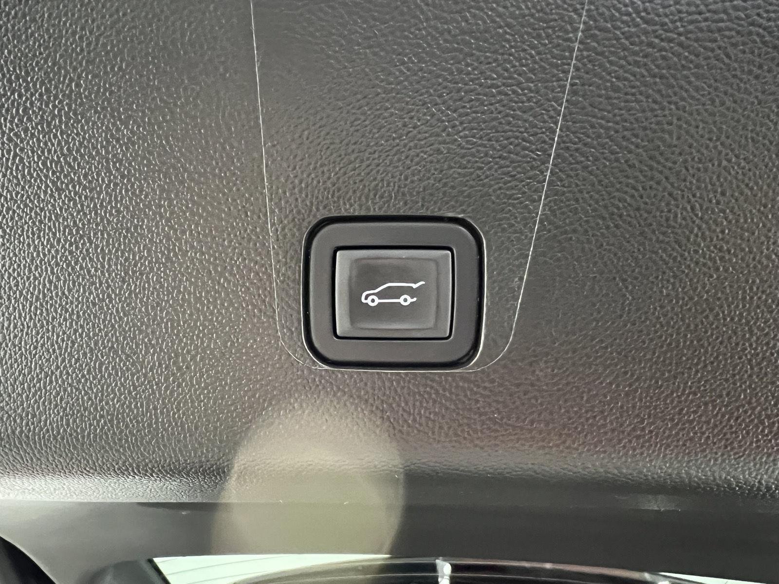 Used 2023 Mosaic Black Metallic Chevrolet Premier image 32