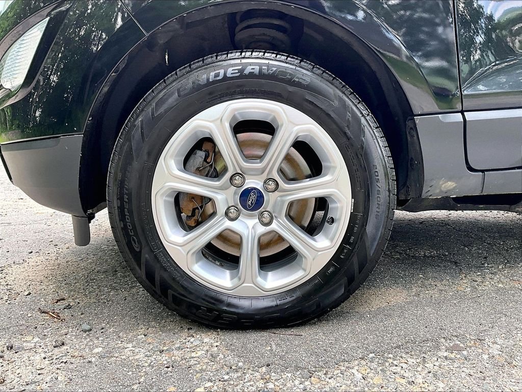 Used 2019 Shadow Black Ford SE image 7