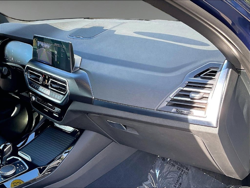 Used 2023 Blue BMW xDrive30i image 14