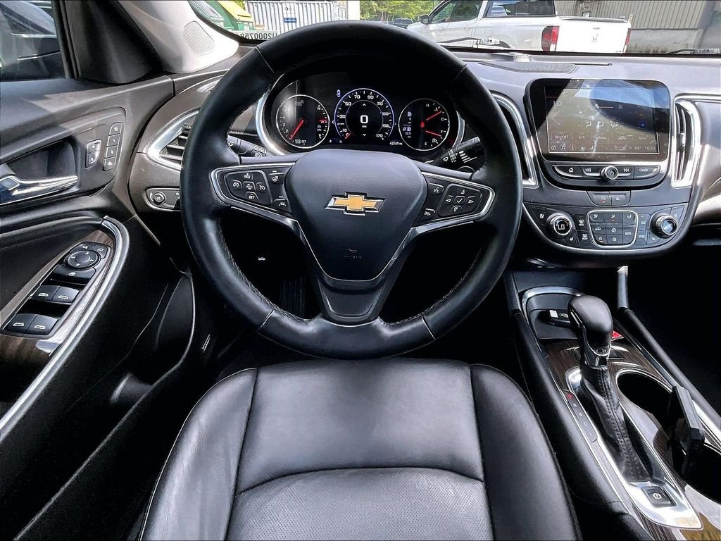 Used 2023 Mosaic Black Metallic Chevrolet LT image 17