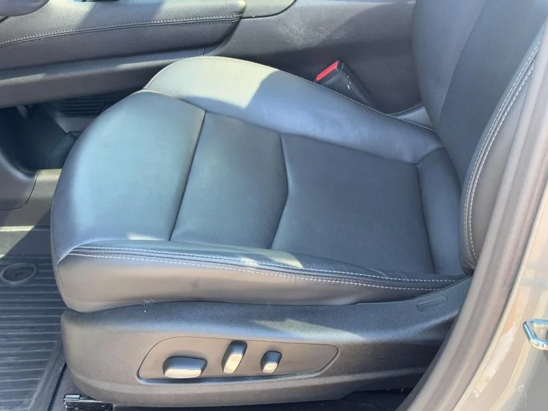Used 2023 Silver Cadillac Premium Luxury image 17