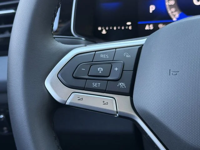 New 2026 White Volkswagen 1.5T SE image 12