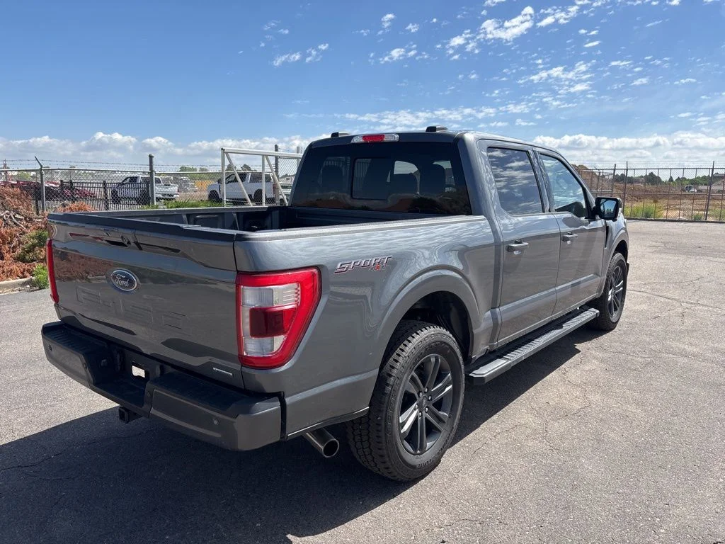 Used 2023 Gray Ford Lariat image 4
