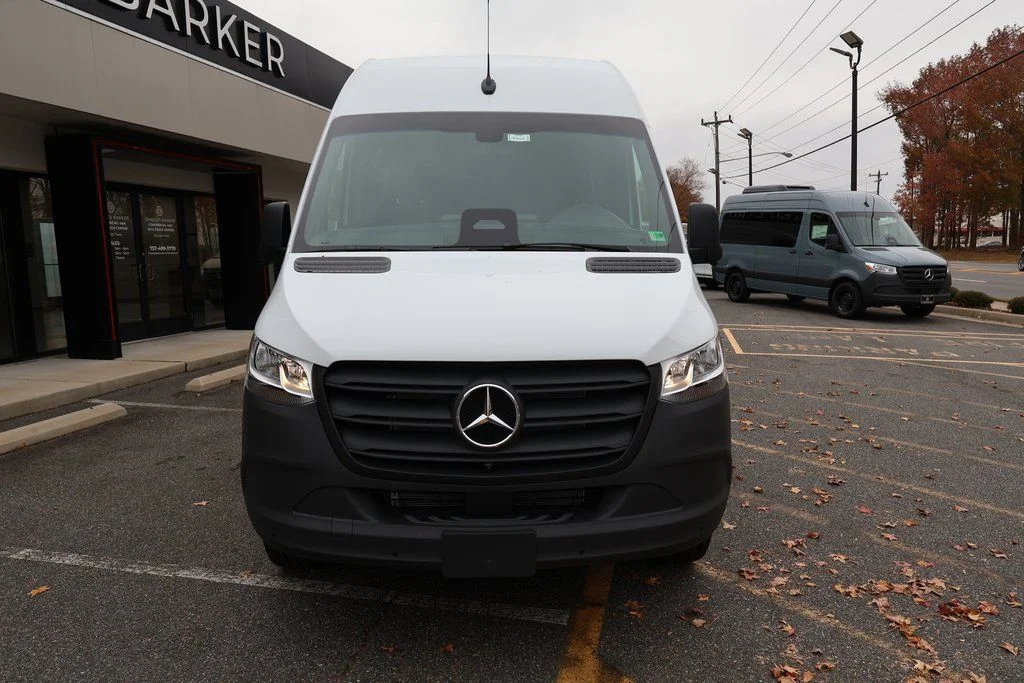 New 2026 White Mercedes-Benz Cargo 170 WB image 7