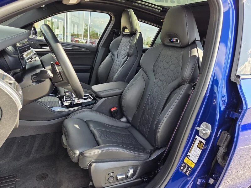 Used 2023 BLUE BMW SPORTS ACTIVITY COUPE image 8