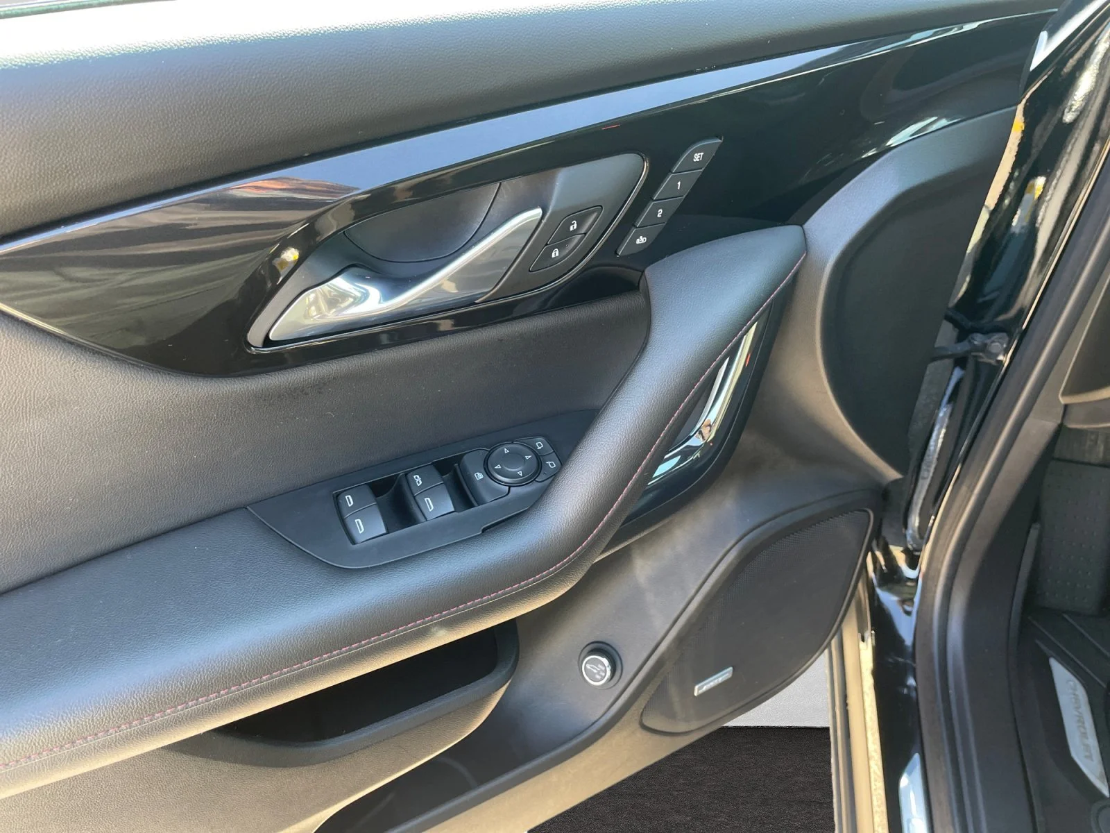 Used 2024 Black Chevrolet RS AWD Local Trade Low Kms image 13