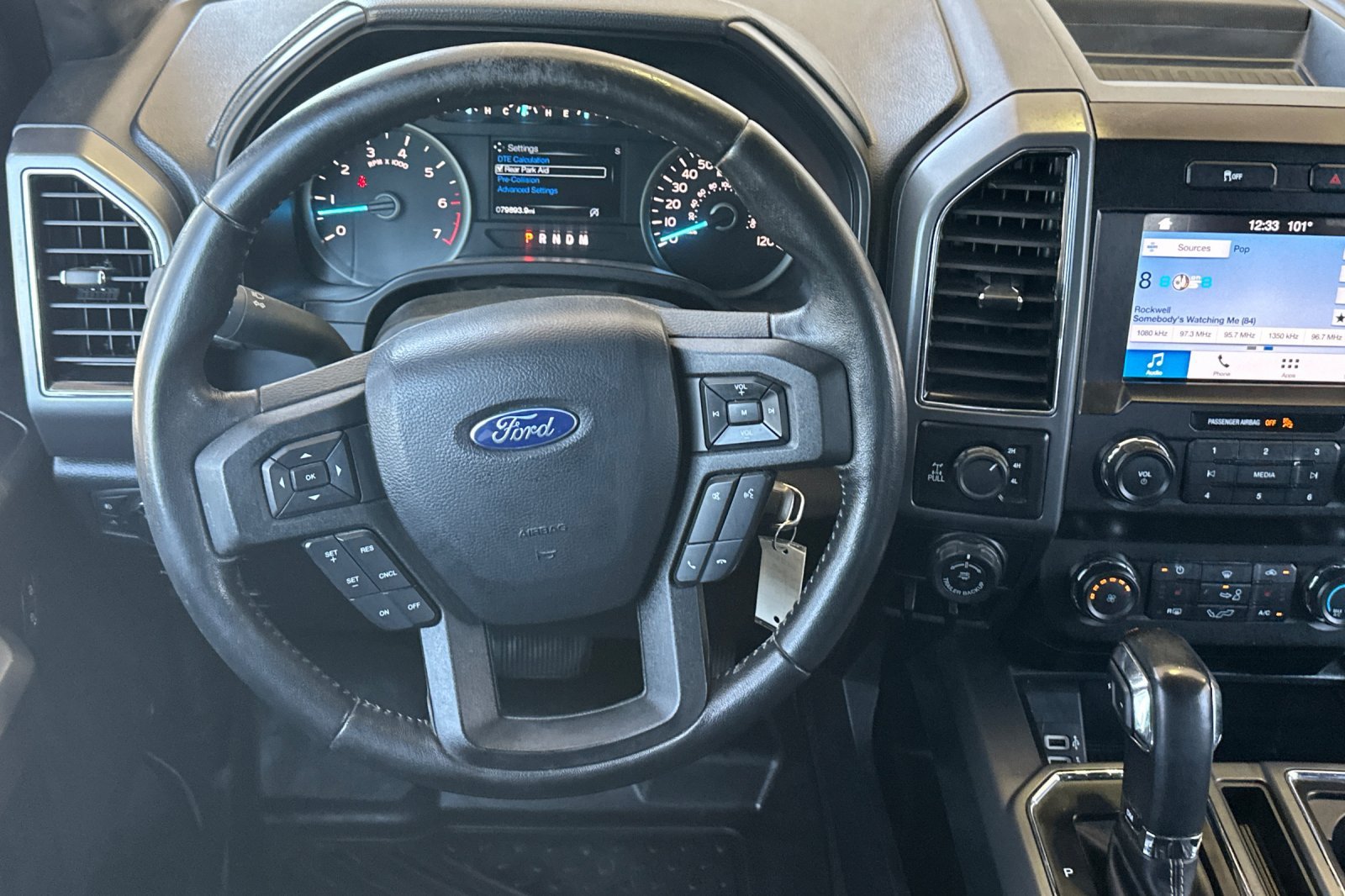Used 2019 Maroon Ford  image 14