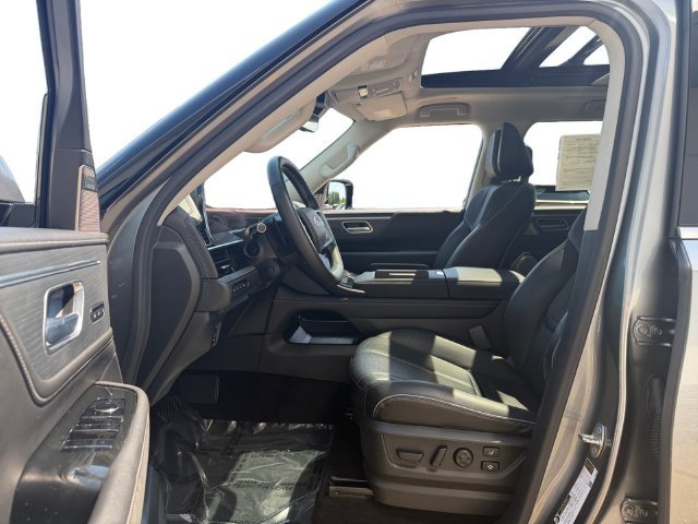 Used 2025 Silver INFINITI SENSORY image 8