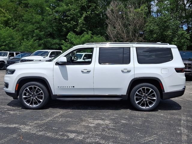 Used 2022 White Jeep Series II image 5
