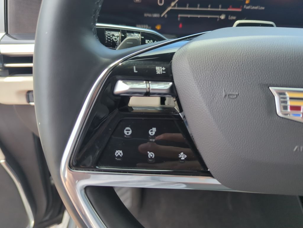 Used 2025 Silver Cadillac Sport image 21