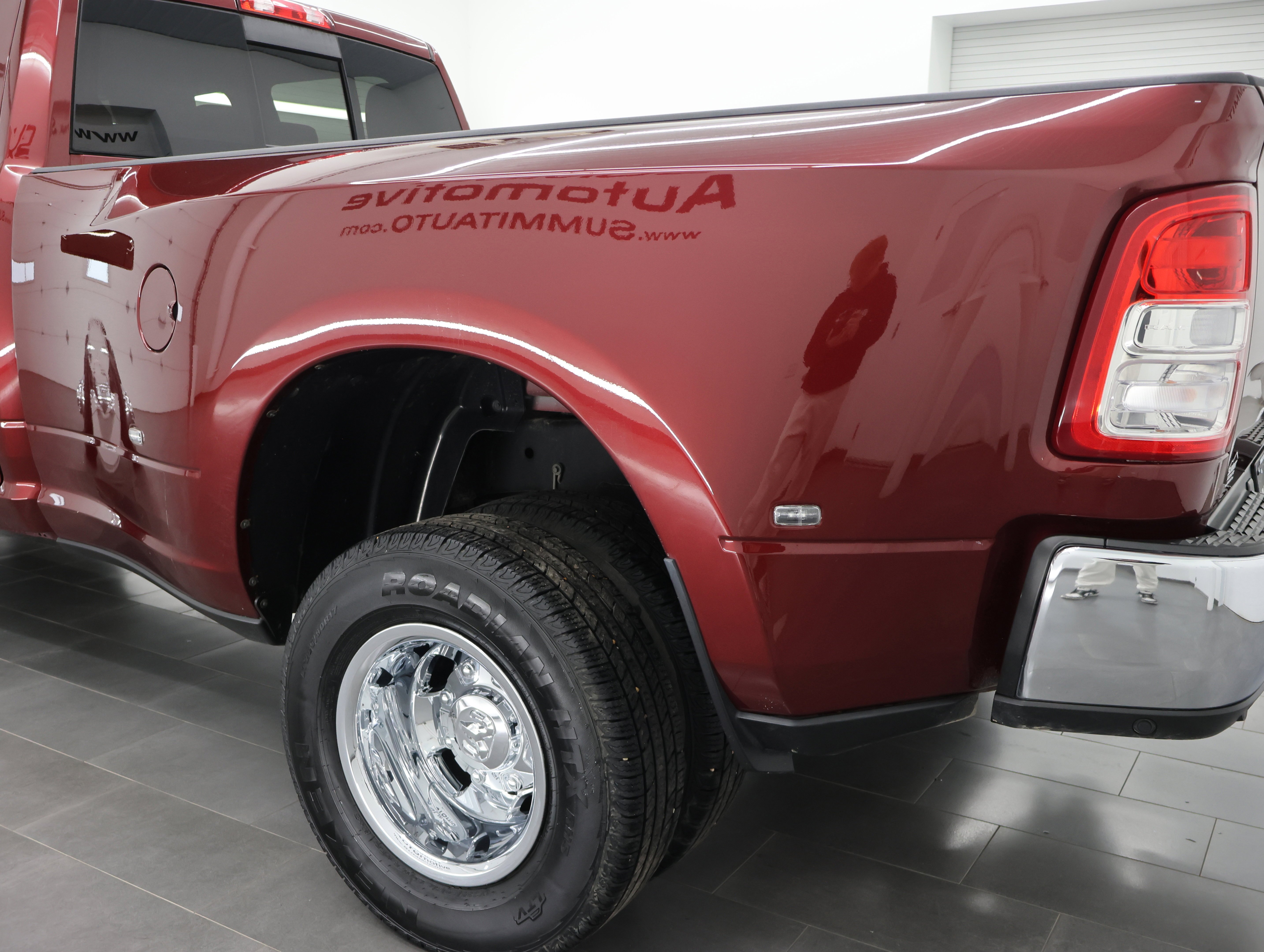 2022 RAM Ram 3500 Pickup Tradesman - Photo 33
