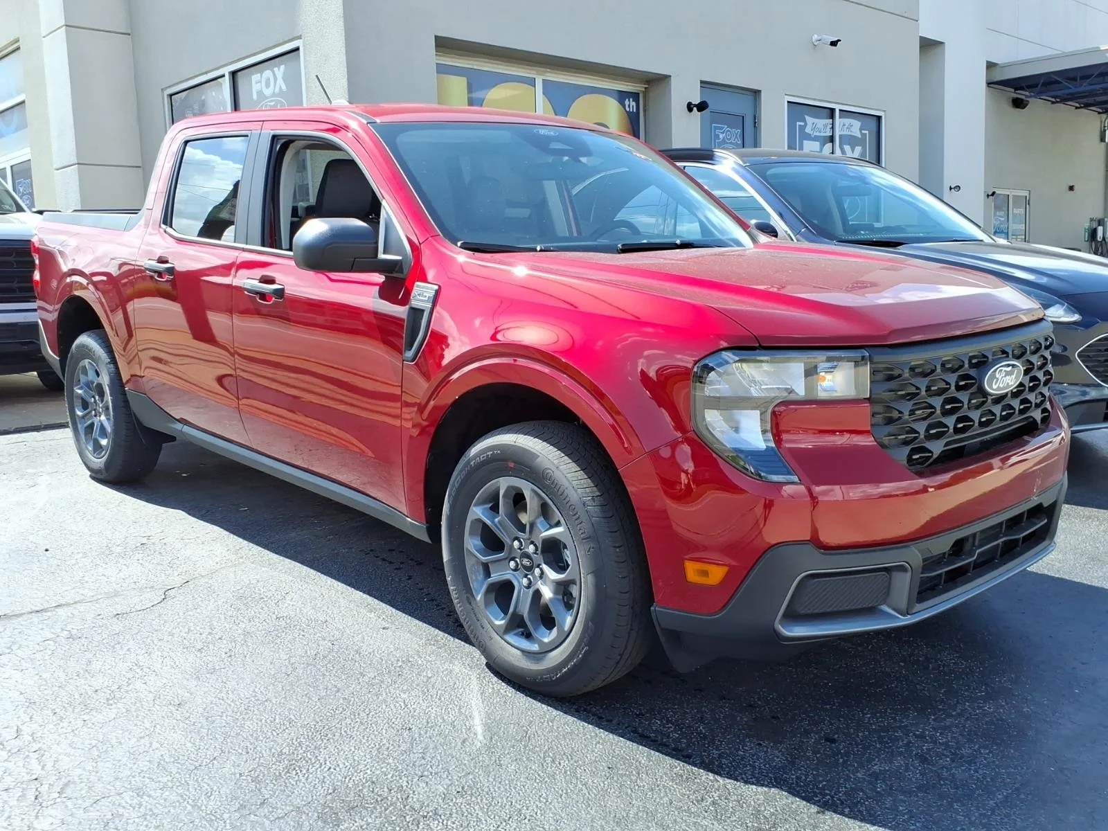 New 2026 Ruby Red Metallic Tinted Clearcoat Ford XLT image 3
