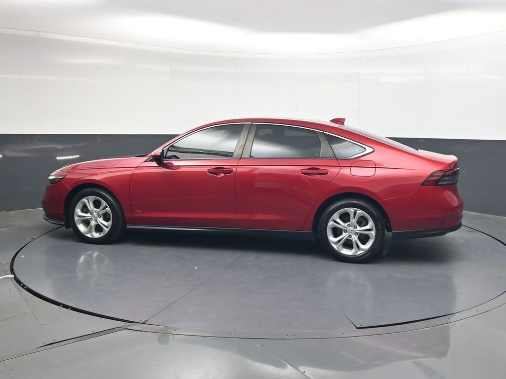 Used 2023  Honda LX image 8