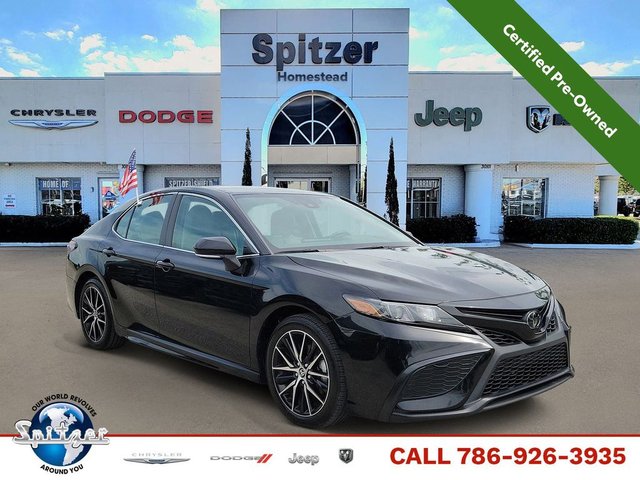 2023 Toyota Camry SE
