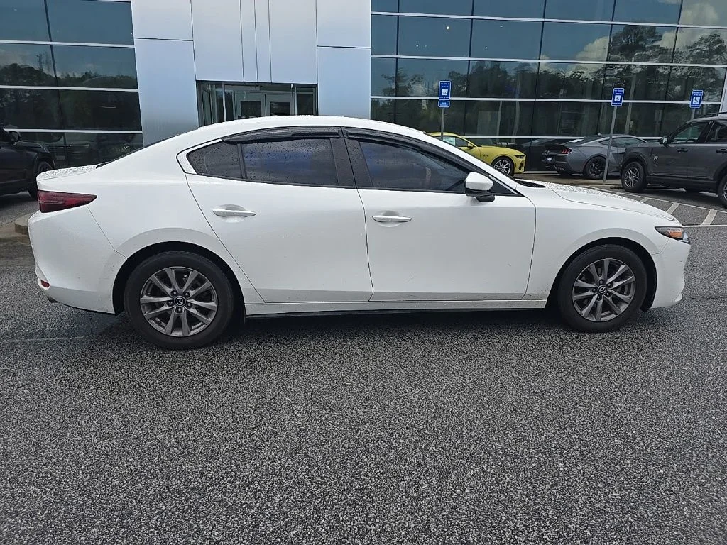 Used 2021 White Mazda 2.5 S image 7