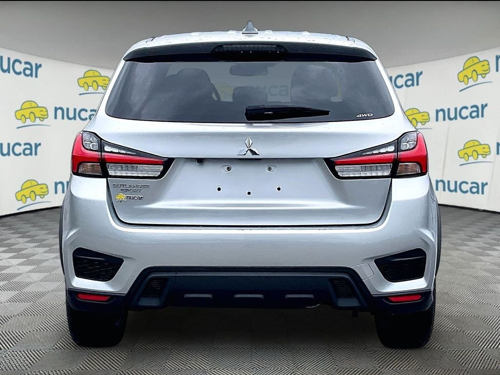 Used 2024 Alloy Silver Metallic Mitsubishi  image 5