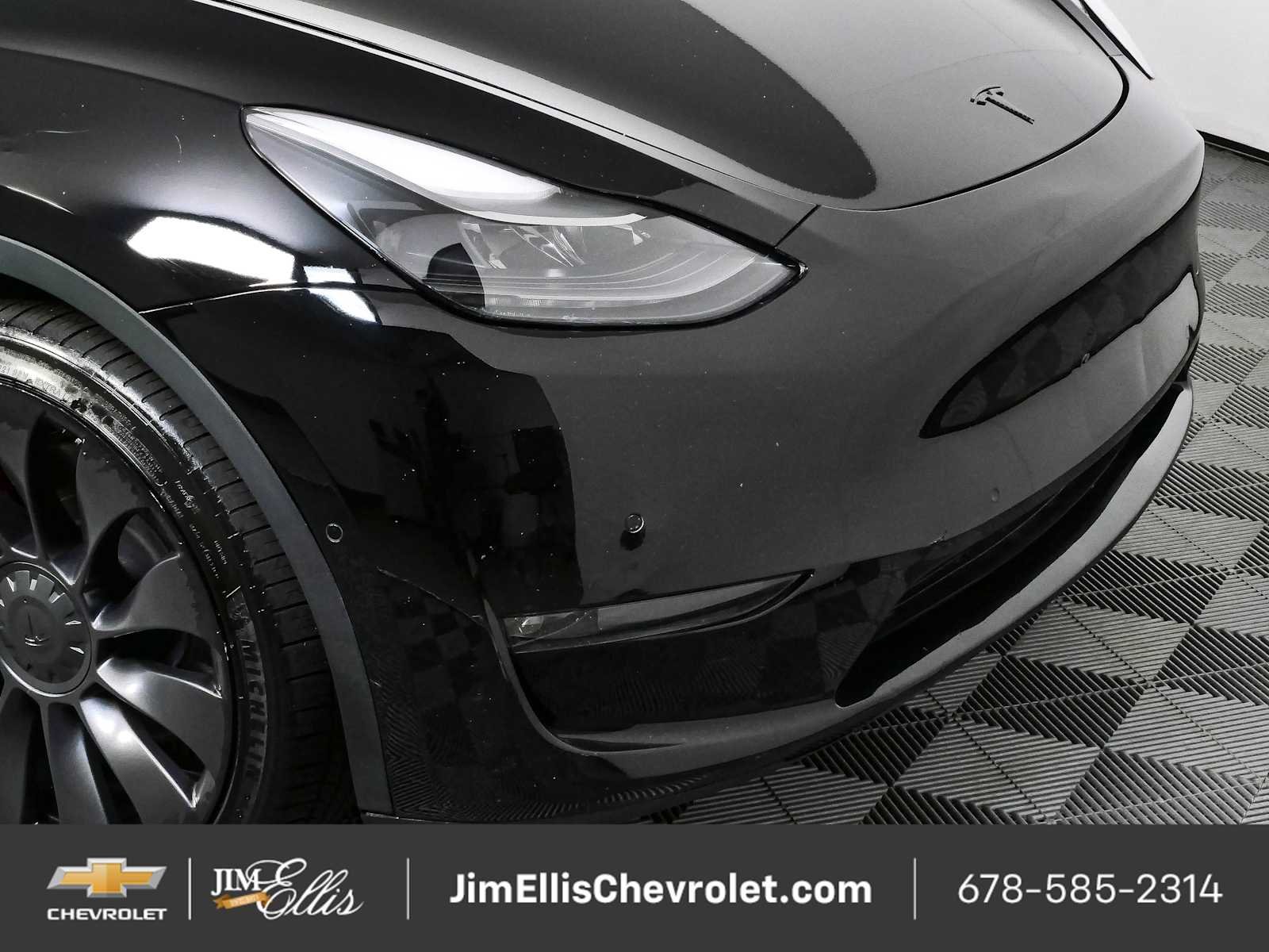 Used 2022 Black Tesla Performance Dual Motor All-Wheel Drive image 35