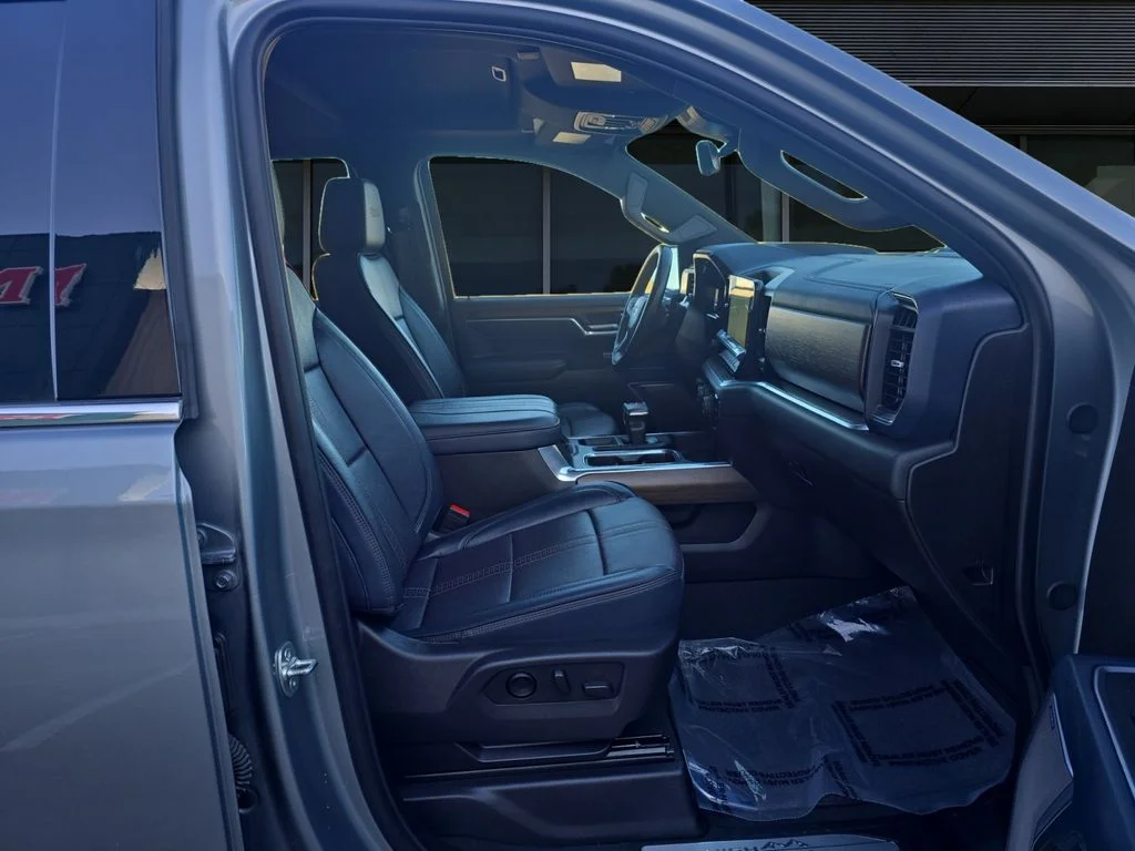 2025 Chevrolet Silverado 1500 High Country - Photo 7