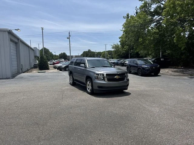 Used 2020 Gray Chevrolet LT image 3