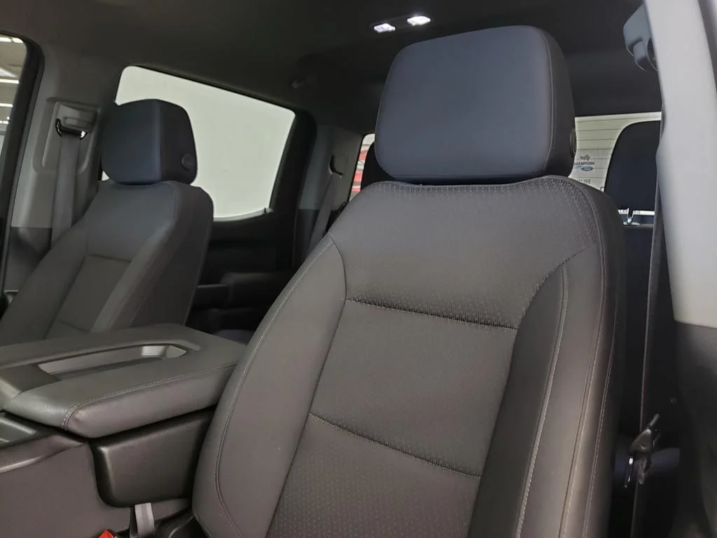 Used 2024 Onyx Black GMC Pro image 21