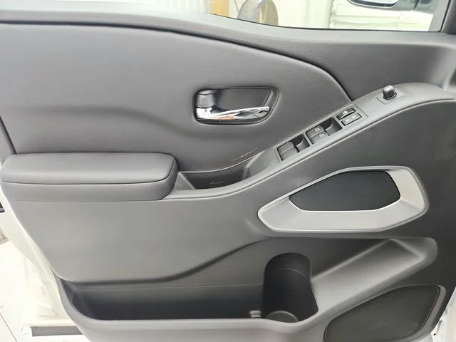 New 2026 White Nissan SV image 31