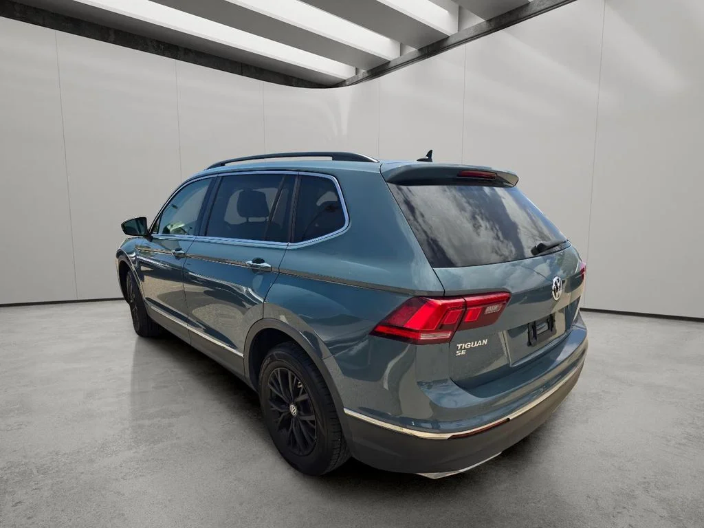 Used 2020 Stone Blue Metallic Volkswagen SE image 6